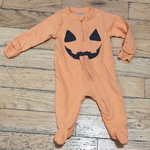 4/$20 EUC Pumpkin Kids One Piece 3-6M *S7
